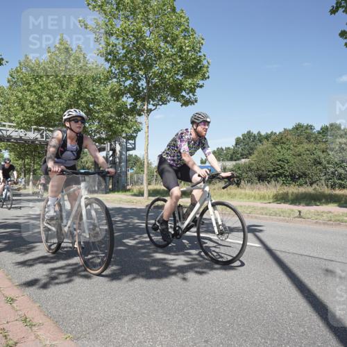 09.08.2026 - GEWOBA Citytriathlon Bremen Michael Burmester http://msf.ph/oto/9955989 09.08.2026 12:31:15 Radfahren 580, 589, 592, 645, 646, 685, 686, 710, 775, 793, 852, 909, 947, 1101, 1150 meine-sportfotos.de