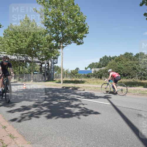 09.08.2026 - GEWOBA Citytriathlon Bremen Michael Burmester http://msf.ph/oto/9955990 09.08.2026 12:31:18 Radfahren 580, 589, 592, 645, 646, 685, 686, 710, 775, 793, 852, 909, 1101, 1150 meine-sportfotos.de