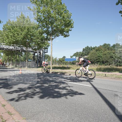 09.08.2026 - GEWOBA Citytriathlon Bremen Michael Burmester http://msf.ph/oto/9956001 09.08.2026 12:31:35 Radfahren 561, 606, 613, 647 meine-sportfotos.de