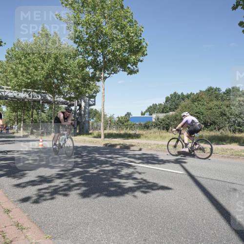 09.08.2026 - GEWOBA Citytriathlon Bremen Michael Burmester http://msf.ph/oto/9956021 09.08.2026 12:32:19 Radfahren 579, 650, 680, 765, 867, 884, 920, 924, 990, 1006 meine-sportfotos.de