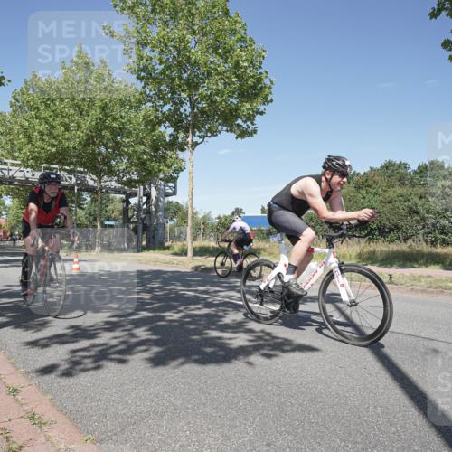 09.08.2026 - GEWOBA Citytriathlon Bremen Michael Burmester http://msf.ph/oto/9956022 09.08.2026 12:32:20 Radfahren 579, 650, 680, 765, 867, 884, 920, 924, 990, 1006 meine-sportfotos.de