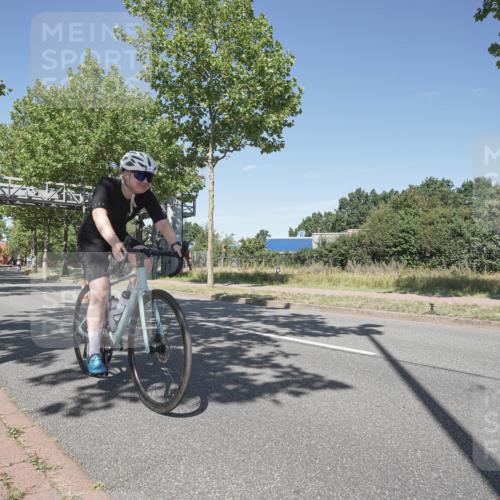 09.08.2026 - GEWOBA Citytriathlon Bremen Michael Burmester http://msf.ph/oto/9956023 09.08.2026 12:32:21 Radfahren 579, 650, 680, 765, 867, 920, 924, 990, 1006 meine-sportfotos.de