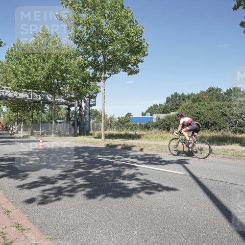 09.08.2026 - GEWOBA Citytriathlon Bremen Michael Burmester http://msf.ph/oto/9956042 09.08.2026 12:33:14 Radfahren 730, 879, 930, 1006 meine-sportfotos.de