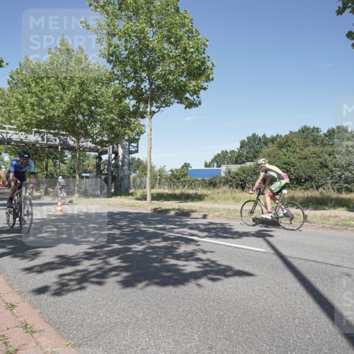 09.08.2026 - GEWOBA Citytriathlon Bremen Michael Burmester http://msf.ph/oto/9956047 09.08.2026 12:33:21 Radfahren 730, 769, 879, 880, 930, 1006, 1133 meine-sportfotos.de