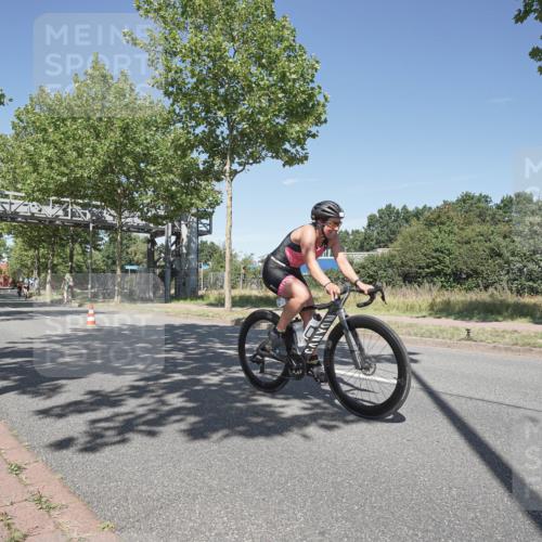 09.08.2026 - GEWOBA Citytriathlon Bremen Michael Burmester http://msf.ph/oto/9956049 09.08.2026 12:33:23 Radfahren 730, 769, 879, 880, 1133 meine-sportfotos.de