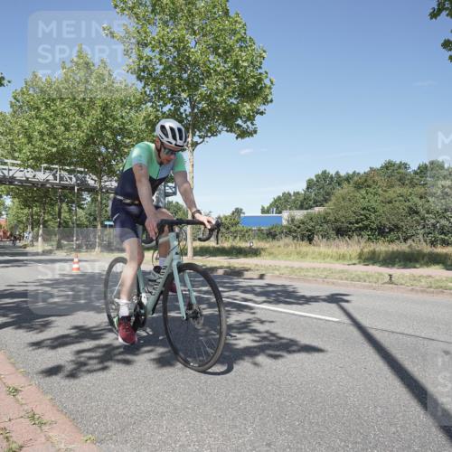 09.08.2026 - GEWOBA Citytriathlon Bremen Michael Burmester http://msf.ph/oto/9956058 09.08.2026 12:33:38 Radfahren 583, 615, 648, 679, 717, 784, 880, 1006, 1133 meine-sportfotos.de