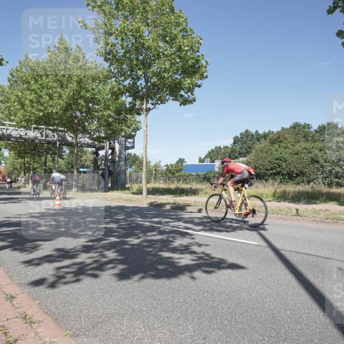 09.08.2026 - GEWOBA Citytriathlon Bremen Michael Burmester http://msf.ph/oto/9956062 09.08.2026 12:33:44 Radfahren 583, 615, 648, 679, 717, 750, 784, 1006 meine-sportfotos.de
