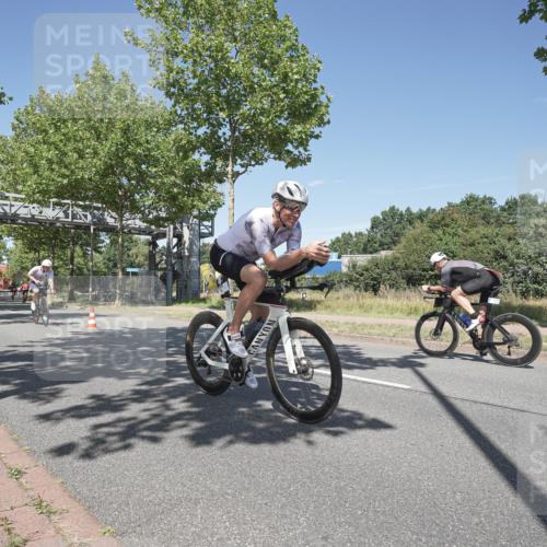09.08.2026 - GEWOBA Citytriathlon Bremen Michael Burmester http://msf.ph/oto/9956093 09.08.2026 12:34:32 Radfahren 569, 628, 716, 726, 733, 808, 1130, 1160 meine-sportfotos.de