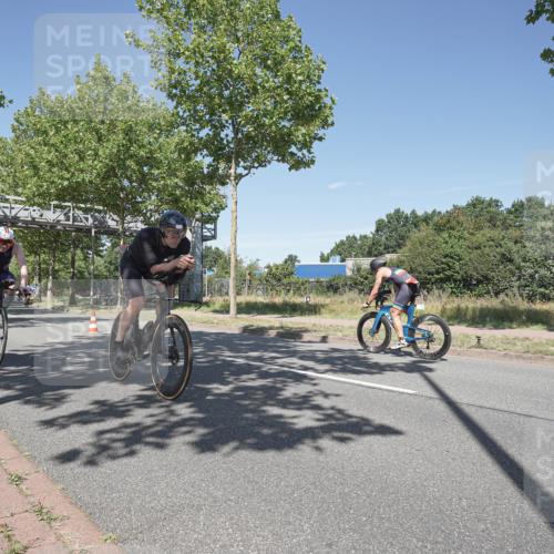09.08.2026 - GEWOBA Citytriathlon Bremen Michael Burmester http://msf.ph/oto/9956126 09.08.2026 12:35:21 Radfahren 600, 609, 739, 773, 777, 778, 804, 826, 846, 987, 1138 meine-sportfotos.de