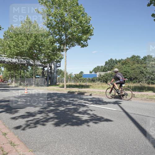 09.08.2026 - GEWOBA Citytriathlon Bremen Michael Burmester http://msf.ph/oto/9956130 09.08.2026 12:35:26 Radfahren 600, 609, 739, 773, 777, 778, 804, 826, 846, 987, 1138 meine-sportfotos.de