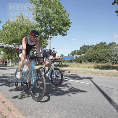 09.08.2026 - GEWOBA Citytriathlon Bremen Michael Burmester http://msf.ph/oto/9956154 09.08.2026 12:35:58 Radfahren 564, 595, 737, 803, 820, 869, 895, 901, 918, 1009, 1155 meine-sportfotos.de