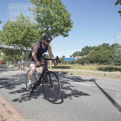 09.08.2026 - GEWOBA Citytriathlon Bremen Michael Burmester http://msf.ph/oto/9956200 09.08.2026 12:37:10 Radfahren 566, 568, 728, 744, 787, 788, 790, 812, 823, 872, 1126, 1142 meine-sportfotos.de
