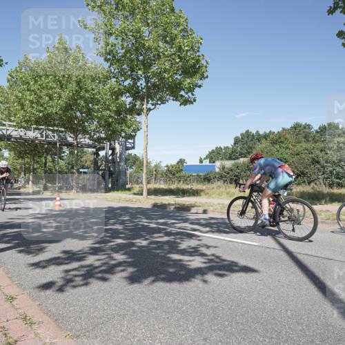 09.08.2026 - GEWOBA Citytriathlon Bremen Michael Burmester http://msf.ph/oto/9956229 09.08.2026 12:37:49 Radfahren 559, 571, 639, 687, 727, 745, 1114 meine-sportfotos.de
