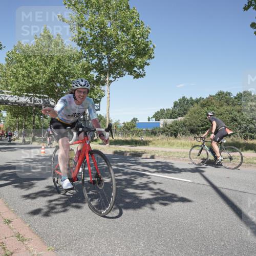 09.08.2026 - GEWOBA Citytriathlon Bremen Michael Burmester http://msf.ph/oto/9956238 09.08.2026 12:38:02 Radfahren 559, 571, 687, 763, 806, 897, 911, 960, 1017, 1113, 1114 meine-sportfotos.de