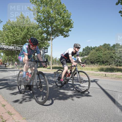 09.08.2026 - GEWOBA Citytriathlon Bremen Michael Burmester http://msf.ph/oto/9956258 09.08.2026 12:38:35 Radfahren 541, 570, 572, 577, 623, 637, 695, 838, 844, 912, 1111, 1156 meine-sportfotos.de
