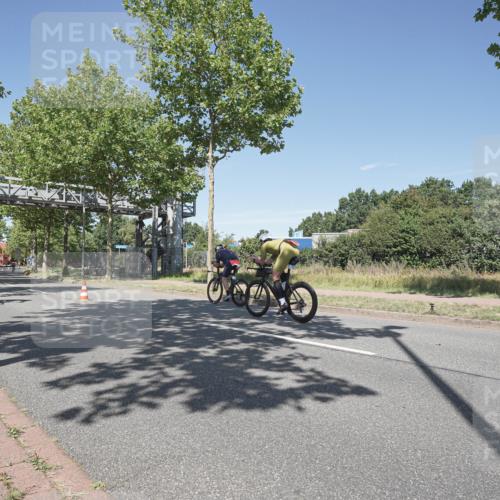 09.08.2026 - GEWOBA Citytriathlon Bremen Michael Burmester http://msf.ph/oto/9956267 09.08.2026 12:38:50 Radfahren 572, 577, 625, 667, 798, 838, 902, 1003, 1111, 1156 meine-sportfotos.de