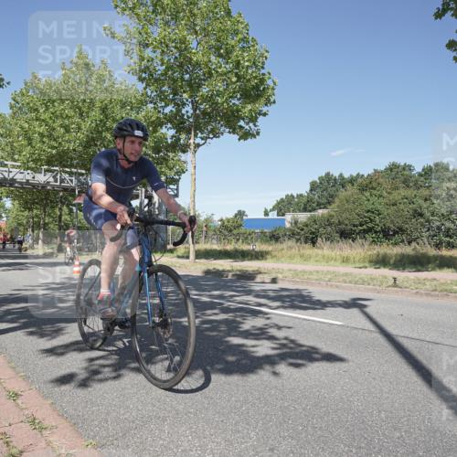 09.08.2026 - GEWOBA Citytriathlon Bremen Michael Burmester http://msf.ph/oto/9956272 09.08.2026 12:38:56 Radfahren 625, 667, 694, 759, 798, 902, 1003 meine-sportfotos.de