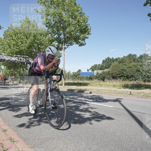 09.08.2026 - GEWOBA Citytriathlon Bremen Michael Burmester http://msf.ph/oto/9956274 09.08.2026 12:38:58 Radfahren 625, 694, 759, 770, 776, 798, 902, 1003 meine-sportfotos.de