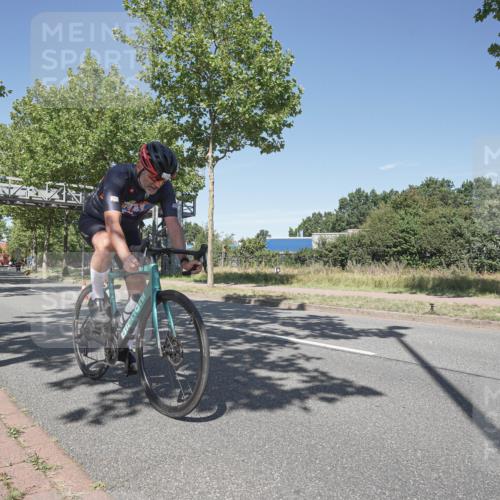 09.08.2026 - GEWOBA Citytriathlon Bremen Michael Burmester http://msf.ph/oto/9956308 09.08.2026 12:39:52 Radfahren 693, 696, 796, 834, 840, 871, 923, 972, 998, 1154 meine-sportfotos.de