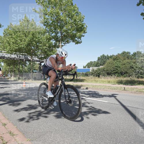 09.08.2026 - GEWOBA Citytriathlon Bremen Michael Burmester http://msf.ph/oto/9956310 09.08.2026 12:39:56 Radfahren 675, 693, 696, 796, 876, 923, 968, 972, 998, 1012, 1120, 1154 meine-sportfotos.de