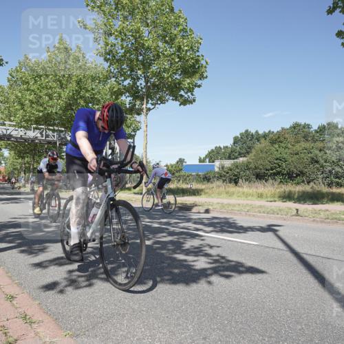 09.08.2026 - GEWOBA Citytriathlon Bremen Michael Burmester http://msf.ph/oto/9956316 09.08.2026 12:40:01 Radfahren 675, 696, 796, 876, 968, 972, 1012, 1120, 1132, 1154 meine-sportfotos.de