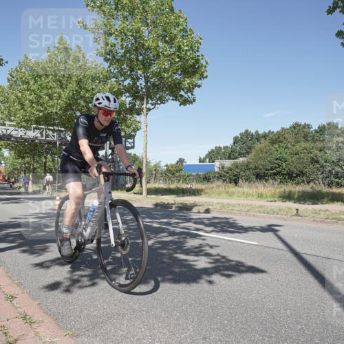 09.08.2026 - GEWOBA Citytriathlon Bremen Michael Burmester http://msf.ph/oto/9956318 09.08.2026 12:40:03 Radfahren 675, 696, 796, 876, 968, 972, 1012, 1120, 1132, 1154 meine-sportfotos.de
