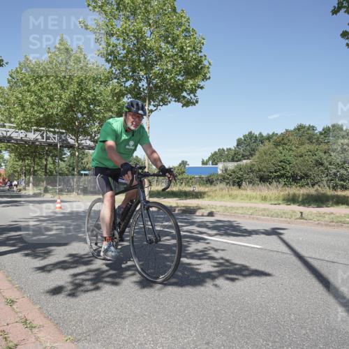 09.08.2026 - GEWOBA Citytriathlon Bremen Michael Burmester http://msf.ph/oto/9956319 09.08.2026 12:40:06 Radfahren 675, 696, 761, 796, 876, 968, 972, 1012, 1120, 1132 meine-sportfotos.de