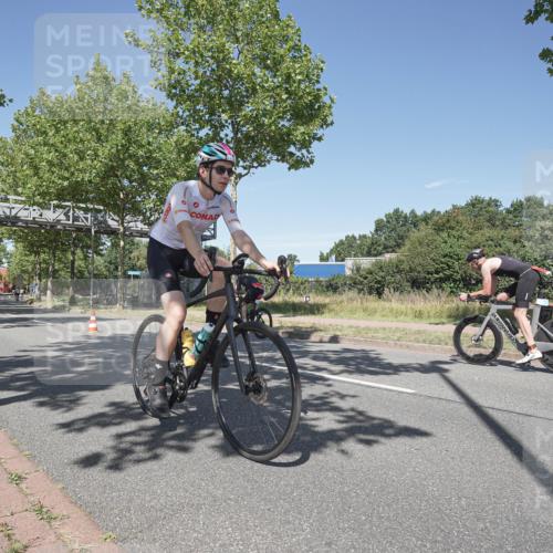 09.08.2026 - GEWOBA Citytriathlon Bremen Michael Burmester http://msf.ph/oto/9956321 09.08.2026 12:40:07 Radfahren 675, 696, 761, 796, 876, 968, 972, 1012, 1120, 1132 meine-sportfotos.de