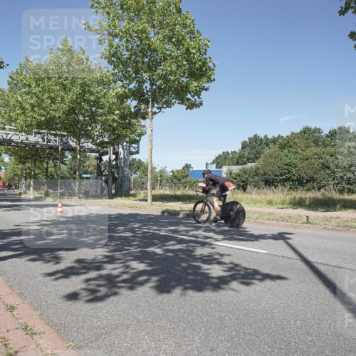 09.08.2026 - GEWOBA Citytriathlon Bremen Michael Burmester http://msf.ph/oto/9956341 09.08.2026 12:40:30 Radfahren 671, 701, 707, 743, 789, 809, 819, 888, 919, 953, 954, 1127, 1136 meine-sportfotos.de