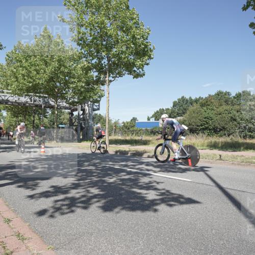 09.08.2026 - GEWOBA Citytriathlon Bremen Michael Burmester http://msf.ph/oto/9956356 09.08.2026 12:40:50 Radfahren 586, 601, 620, 644, 651, 774, 805, 810, 848, 976 meine-sportfotos.de