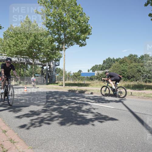 09.08.2026 - GEWOBA Citytriathlon Bremen Michael Burmester http://msf.ph/oto/9956364 09.08.2026 12:41:03 Radfahren 586, 601, 620, 774, 800, 848, 889, 956, 1131 meine-sportfotos.de