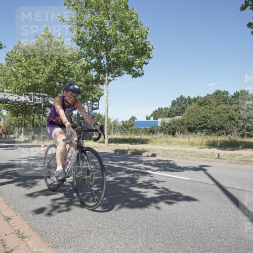 09.08.2026 - GEWOBA Citytriathlon Bremen Michael Burmester http://msf.ph/oto/9956379 09.08.2026 12:41:31 Radfahren 548, 602, 702, 711, 740, 767, 915, 933, 940, 982, 1020, 1159 meine-sportfotos.de