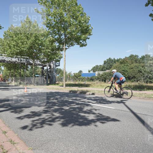 09.08.2026 - GEWOBA Citytriathlon Bremen Michael Burmester http://msf.ph/oto/9956383 09.08.2026 12:41:36 Radfahren 548, 602, 711, 731, 740, 766, 767, 873, 915, 933, 940, 982, 1020, 1121, 1159 meine-sportfotos.de