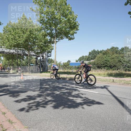 09.08.2026 - GEWOBA Citytriathlon Bremen Michael Burmester http://msf.ph/oto/9956401 09.08.2026 12:42:04 Radfahren 684, 753, 1107, 1153 meine-sportfotos.de
