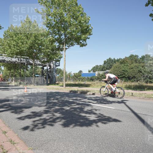 09.08.2026 - GEWOBA Citytriathlon Bremen Michael Burmester http://msf.ph/oto/9956405 09.08.2026 12:42:16 Radfahren 635, 753, 782, 1102, 1153 meine-sportfotos.de