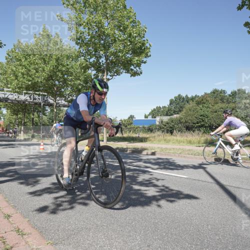 09.08.2026 - GEWOBA Citytriathlon Bremen Michael Burmester http://msf.ph/oto/9956414 09.08.2026 12:42:31 Radfahren 635, 768, 782, 870, 885, 966 meine-sportfotos.de
