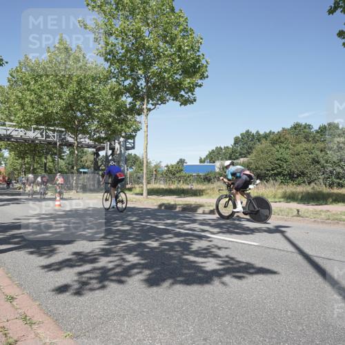 09.08.2026 - GEWOBA Citytriathlon Bremen Michael Burmester http://msf.ph/oto/9956423 09.08.2026 12:42:40 Radfahren 681, 720, 768, 870, 885, 966 meine-sportfotos.de