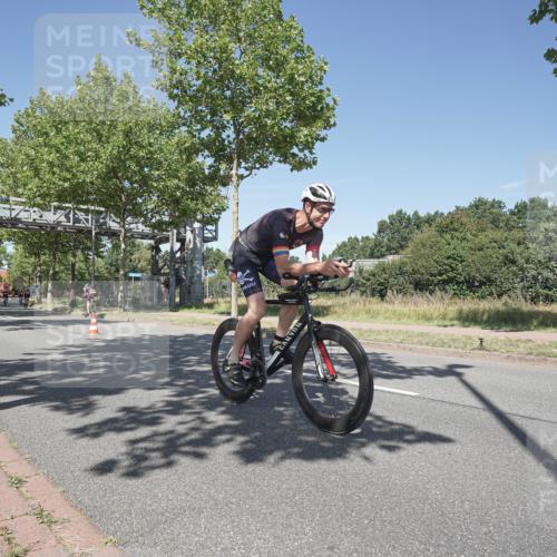 09.08.2026 - GEWOBA Citytriathlon Bremen Michael Burmester http://msf.ph/oto/9956458 09.08.2026 12:43:34 Radfahren 621, 643, 700, 712, 732, 797, 898, 944, 989, 1105, 1148 meine-sportfotos.de