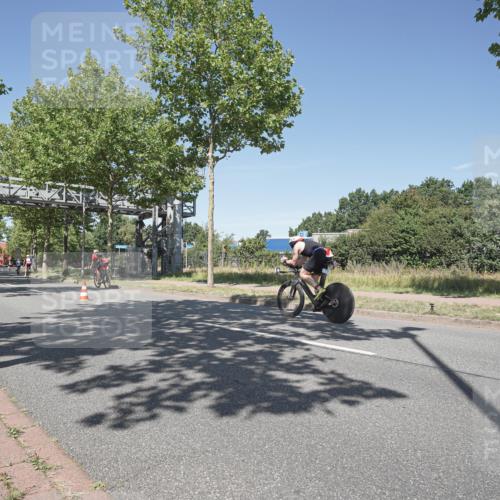 09.08.2026 - GEWOBA Citytriathlon Bremen Michael Burmester http://msf.ph/oto/9956467 09.08.2026 12:43:46 Radfahren 633, 1125 meine-sportfotos.de
