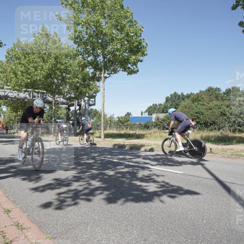 09.08.2026 - GEWOBA Citytriathlon Bremen Michael Burmester http://msf.ph/oto/9956481 09.08.2026 12:44:11 Radfahren 614, 660, 661, 714, 891, 951, 957, 974 meine-sportfotos.de