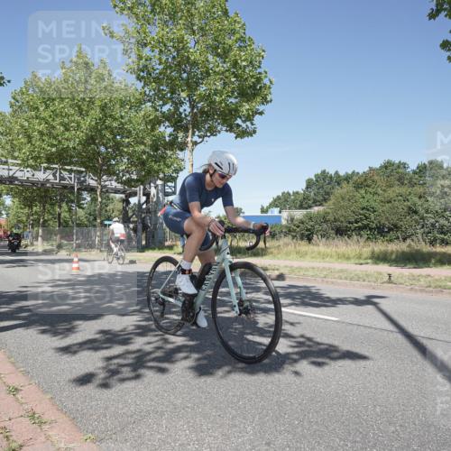 09.08.2026 - GEWOBA Citytriathlon Bremen Michael Burmester http://msf.ph/oto/9956506 09.08.2026 12:44:41 Radfahren 654, 669, 771, 779, 801, 849, 936, 1122, 1152 meine-sportfotos.de