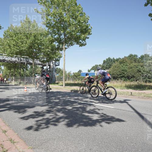 09.08.2026 - GEWOBA Citytriathlon Bremen Michael Burmester http://msf.ph/oto/9956528 09.08.2026 12:45:06 Radfahren 556, 597, 607, 610, 631, 666, 676, 690, 813, 831, 843, 853, 862, 985, 1117, 1128 meine-sportfotos.de