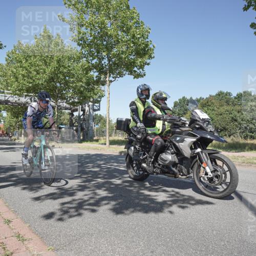 09.08.2026 - GEWOBA Citytriathlon Bremen Michael Burmester http://msf.ph/oto/9956542 09.08.2026 12:45:21 Radfahren 549, 551, 597, 610, 676, 738, 764, 878, 997, 1001, 1128, 1157 meine-sportfotos.de