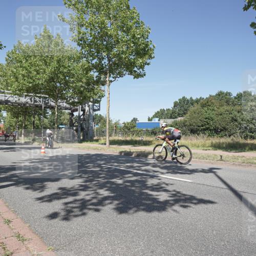 09.08.2026 - GEWOBA Citytriathlon Bremen Michael Burmester http://msf.ph/oto/9956548 09.08.2026 12:45:28 Radfahren 549, 551, 585, 738, 764, 828, 878, 997, 1001, 1004, 1157 meine-sportfotos.de