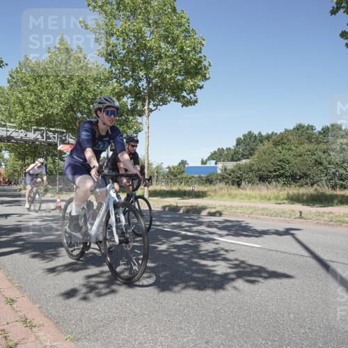 09.08.2026 - GEWOBA Citytriathlon Bremen Michael Burmester http://msf.ph/oto/9956554 09.08.2026 12:45:49 Radfahren 630, 632, 691, 723, 791, 830, 856, 881, 908, 922, 927, 962, 1007, 1011 meine-sportfotos.de