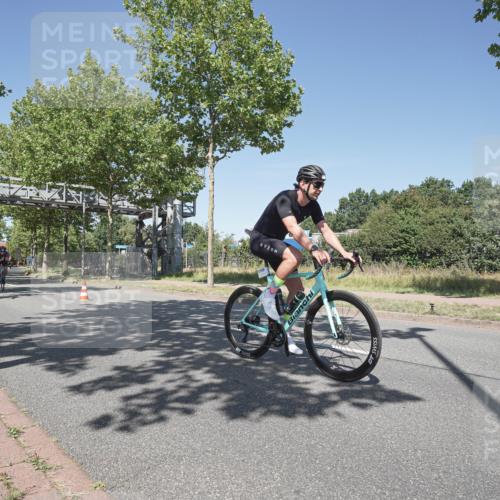 09.08.2026 - GEWOBA Citytriathlon Bremen Michael Burmester http://msf.ph/oto/9956557 09.08.2026 12:45:51 Radfahren 630, 632, 691, 723, 791, 830, 856, 881, 908, 913, 922, 927, 962, 1007, 1011 meine-sportfotos.de