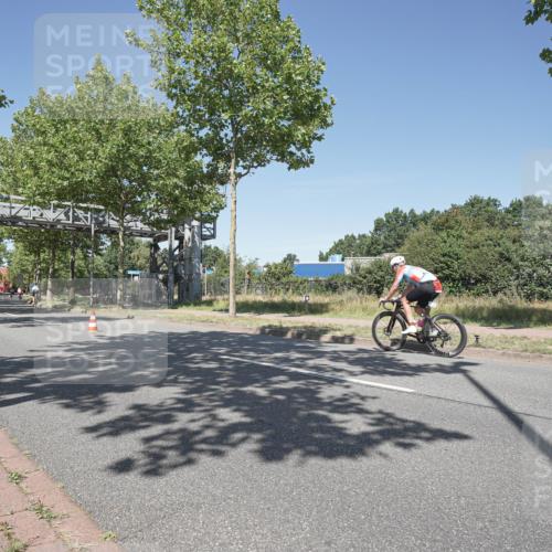 09.08.2026 - GEWOBA Citytriathlon Bremen Michael Burmester http://msf.ph/oto/9956563 09.08.2026 12:46:03 Radfahren 691, 698, 703, 723, 746, 775, 791, 881, 899, 913, 962, 1007 meine-sportfotos.de