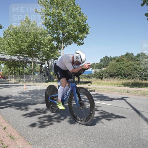 09.08.2026 - GEWOBA Citytriathlon Bremen Michael Burmester http://msf.ph/oto/9956568 09.08.2026 12:46:11 Radfahren 698, 703, 746, 775, 899, 917, 1002 meine-sportfotos.de