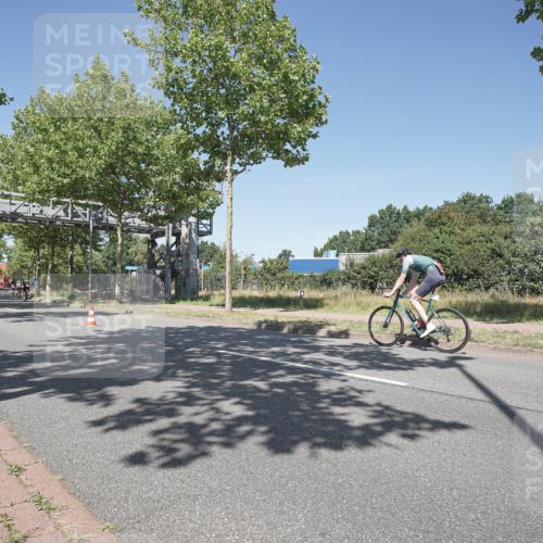 09.08.2026 - GEWOBA Citytriathlon Bremen Michael Burmester http://msf.ph/oto/9956580 09.08.2026 12:46:39 Radfahren 575, 579, 650, 652 meine-sportfotos.de