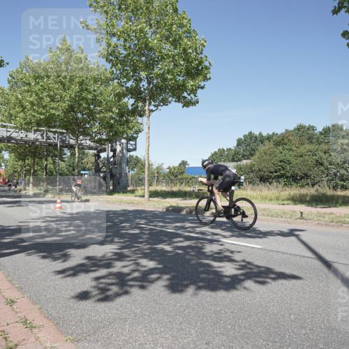 09.08.2026 - GEWOBA Citytriathlon Bremen Michael Burmester http://msf.ph/oto/9956592 09.08.2026 12:46:58 Radfahren 112, 580, 591, 616, 692, 697 meine-sportfotos.de